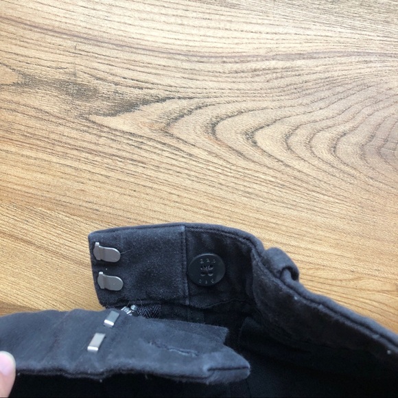 Gap High Rise Tailored Shorts Black Chino - Picture 5 of 10